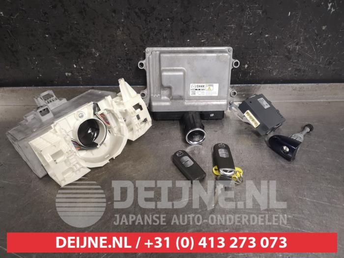 Mazda 6 Set of cylinder locks (complete) O449990