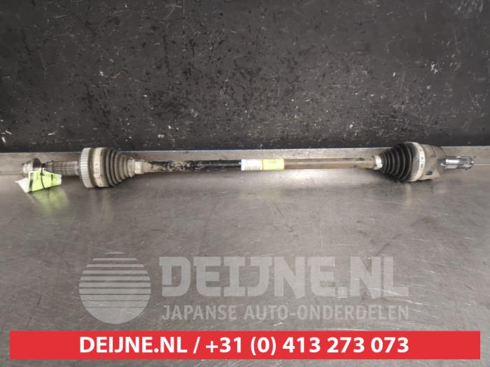 Kia Sportage Aandrijfas links-achter O450557