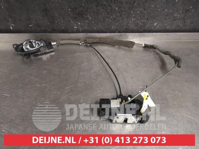 Nissan Juke Türschlossmechanik 4-türig links vorne O450572