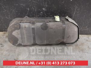 Mitsubishi Outlander Tank O450930 foto 2