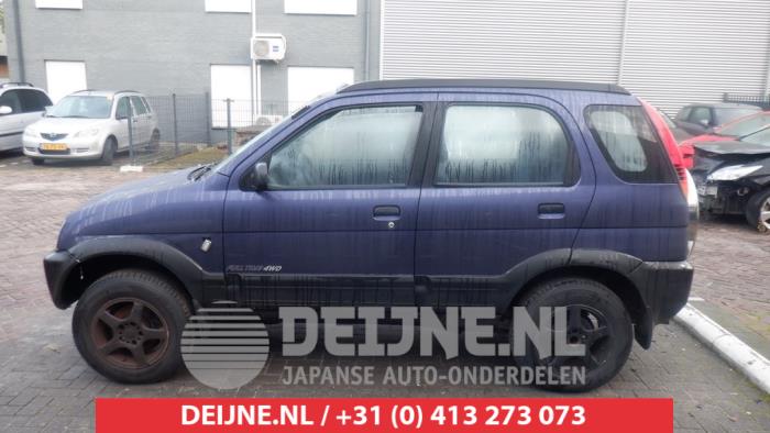 Daihatsu Terios Portierruit 4Deurs links-achter O451074