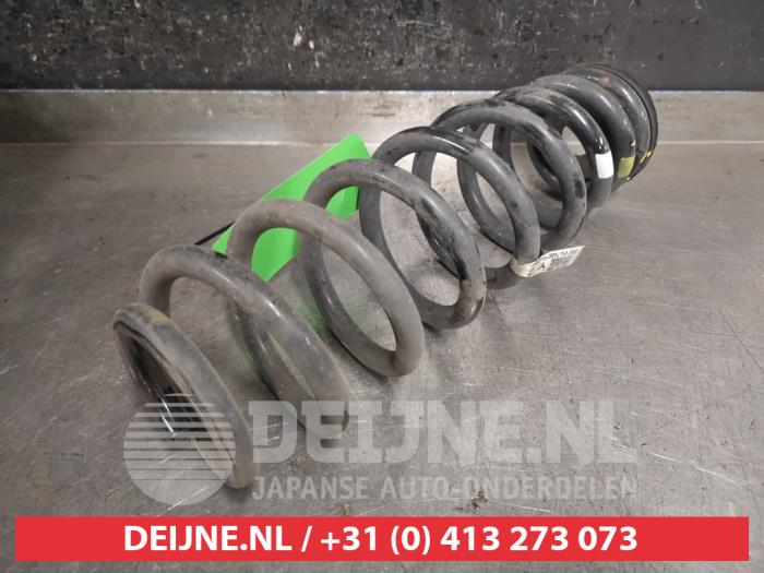 Hyundai Kona Schroefveer achter O451116