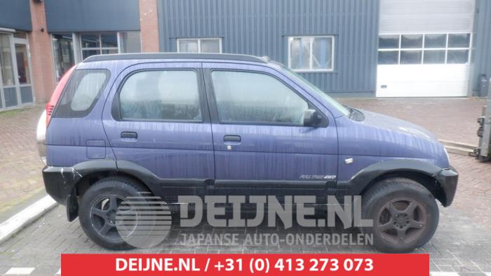 Daihatsu Terios Portierruit 4Deurs rechts-achter O451083