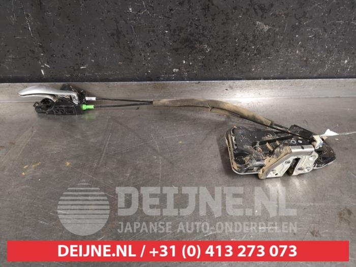Toyota C-HR Deurslot Mechaniek 4Deurs rechts-voor O451130
