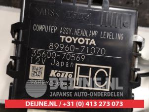 Toyota Hilux Computer lighting module O451142 photo 2
