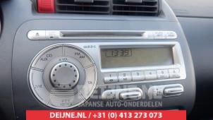 Gebruikte Radio Honda Jazz (GD/GE2/GE3) 1.4 i-Dsi Prijs € 75,00 Margeregeling aangeboden door V.Deijne Jap.Auto-onderdelen BV