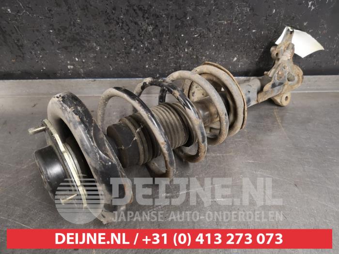 Nissan Primera Schokdemperpoot links-voor O451386