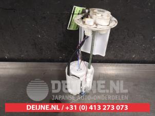 Gebruikte Tank element Pomp Toyota Yaris III (P13) 1.5 16V Hybrid Prijs € 50,00 Margeregeling aangeboden door V.Deijne Jap.Auto-onderdelen BV