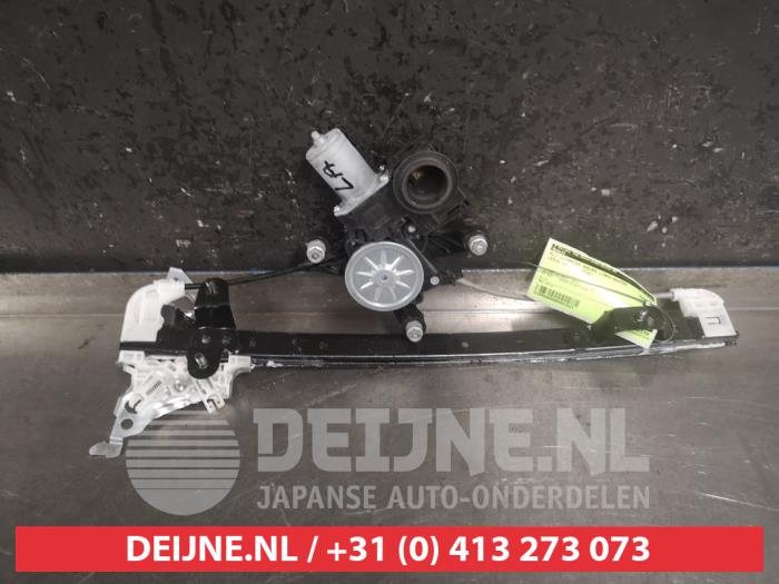 Lexus UX Fenstermechanik 4-türig links hinten O451521