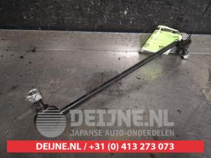 Mazda 5 Anti-roll bar guide O451617 photo 2