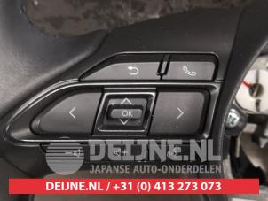 Toyota Yaris Lenkrad O451672 foto 2