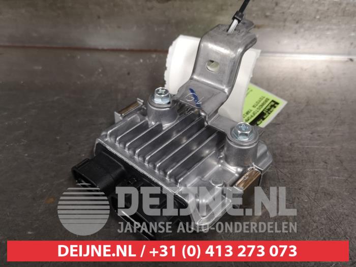 Gebruikte Brandstofpomp module Toyota Yaris IV (P21/PA1/PH1) 1.5 12V Hybrid Prijs € 20,00 Margeregeling aangeboden door V.Deijne Jap.Auto-onderdelen BV
