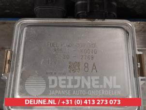 Toyota Yaris Brandstofpomp module O451674 foto 2