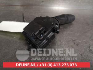 Toyota Yaris Light switch O451680 photo 3