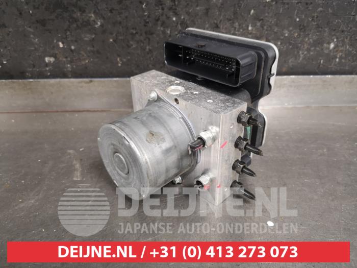 Toyota Yaris ABS Pomp O451707