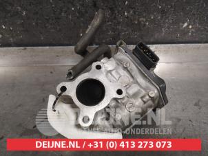 Gebruikte EGR Klep Nissan Navara (D40) 2.5 dCi 16V Prijs € 75,00 Margeregeling aangeboden door V.Deijne Jap.Auto-onderdelen BV