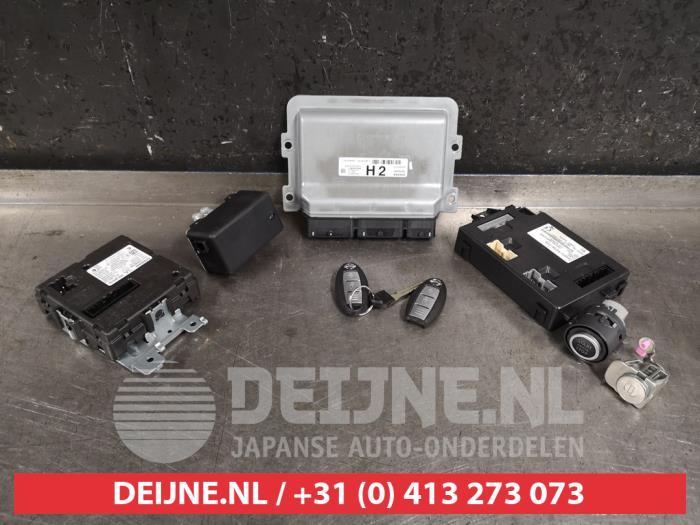 Nissan Micra Slotenset Cilinder (compleet) O452659