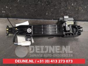 Mazda CX-3 Türgriff 4-türig rechts vorne O452928 foto 2