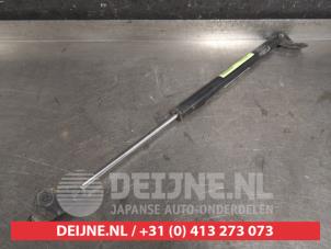 Mazda 5 Gasdemper links-achter O453028 foto 2