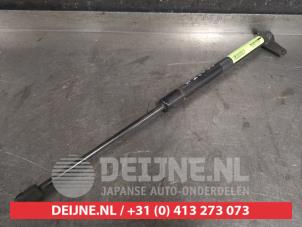 Honda Accord Gasdämpfer links hinten O453045 foto 2