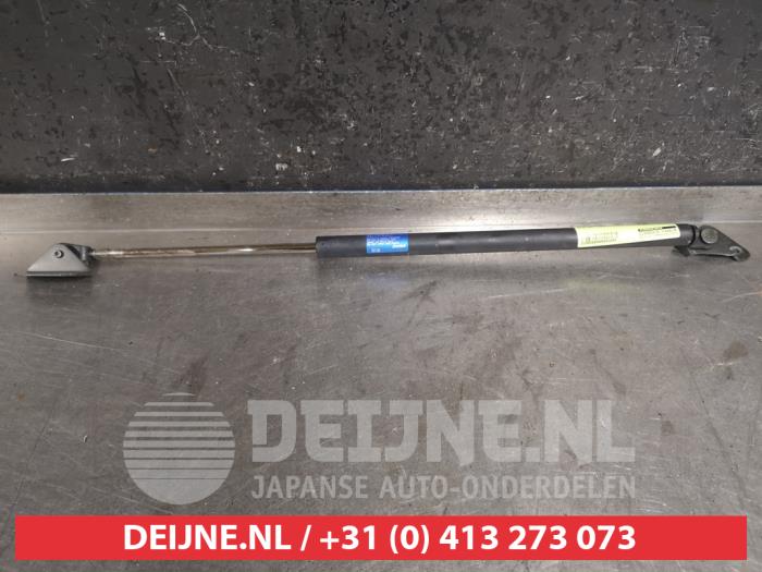 Suzuki Wagon R+ Gasdemper links-achter O453049