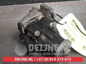 Nissan Qashqai EGR valve O453413 photo 2
