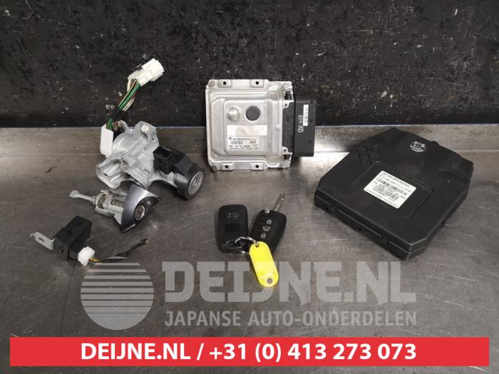 Kia Venga Slotenset Cilinder (compleet) O453790