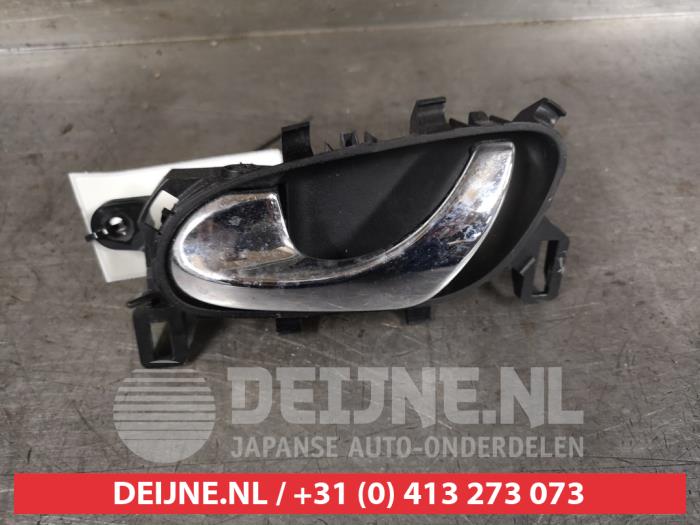 Nissan Qashqai Portiergreep 4Deurs links-voor O453818