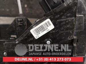 Kia Niro Rear door lock mechanism 4-door, left O453850 foto 3