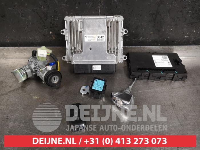 Kia Niro Slotenset Cilinder (compleet) O453865