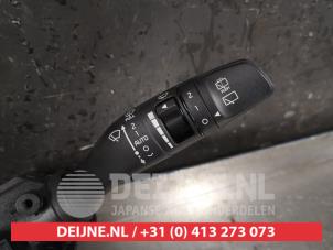 Kia Niro Steering column stalk O453877 photo 3