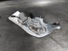 Ruitenwissermotor achter van een Kia Rio IV (YB), 2017 1.2 MPI 16V, Hatchback, Benzine, 1.248cc, 62kW (84pk), FWD, G4LA, 2017-01, YBB5P3 2019