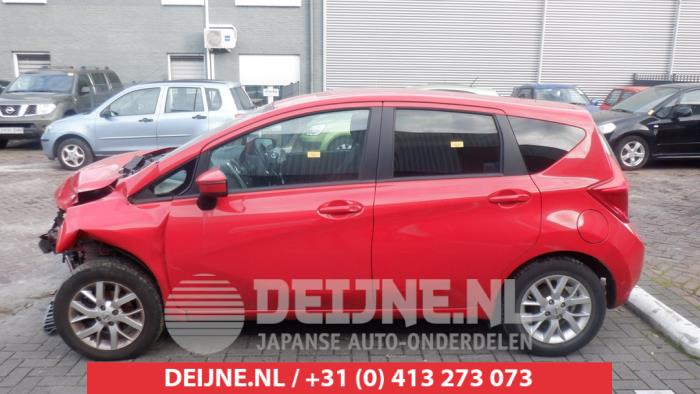 Nissan Note Portierruit 4Deurs links-achter O454500