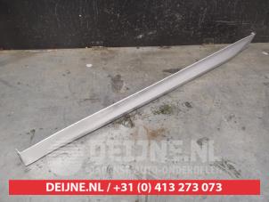 Suzuki Swift Seitenschürze links O454751 foto 3