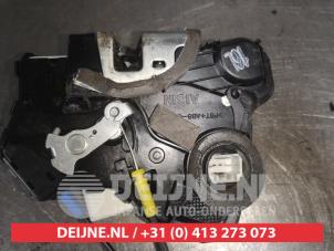 Toyota Corolla Verso Door lock mechanism 4-door, front left O455028 photo 3