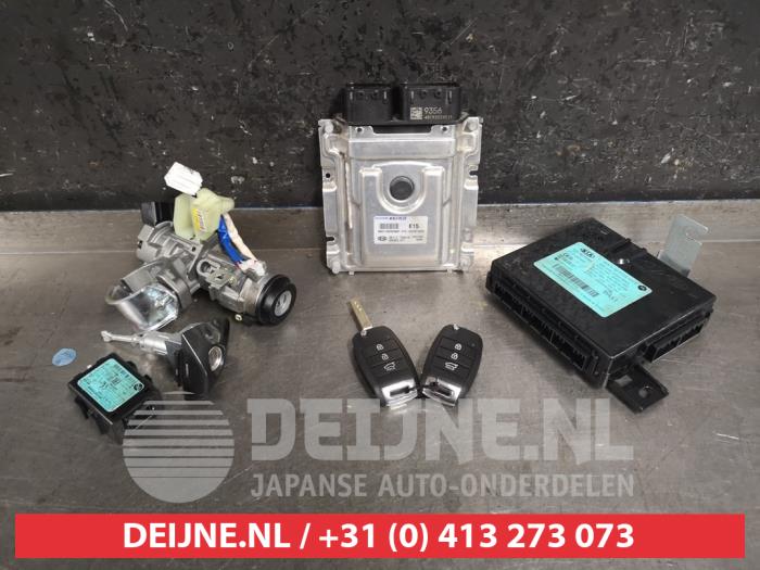 Kia Rio Slotenset Cilinder (compleet) O455269