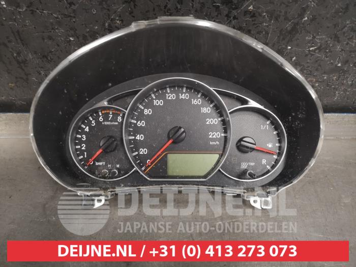 Toyota Verso-S Kilometerteller KM O455313