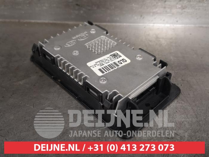Kia Sportage Drahtloses Ladegerät O455725