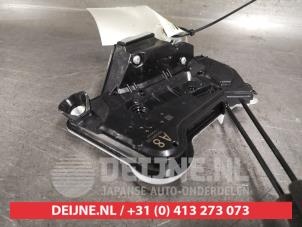 Toyota Rav-4 Door lock mechanism 4-door, front left O455755 photo 2