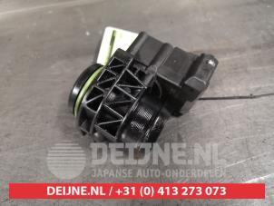 Mazda 2 Throttle body O456193 photo 2