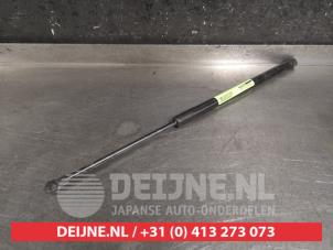 Mazda 2 Gasdemper rechts-achter O456427 foto 2