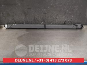 Toyota Avensis Verso Hoedenplank O456652 foto 2