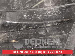 Toyota Rav-4 Bumper Rooster O456711 foto 3