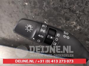 Kia Ceed Steering column stalk O456885 photo 2