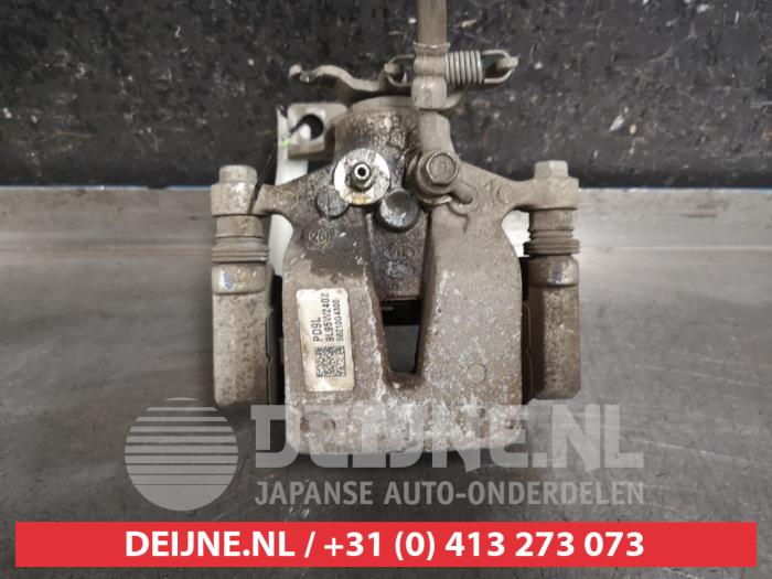 Kia Ceed Bremszange links hinten O456950