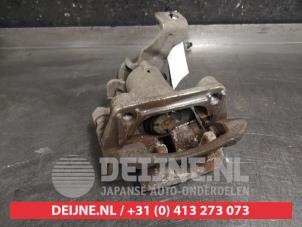 Kia Ceed Remklauw (Tang) links-achter O456950 foto 2