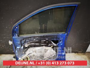 Daihatsu Cuore Front door 4-door, right O457079 photo 3