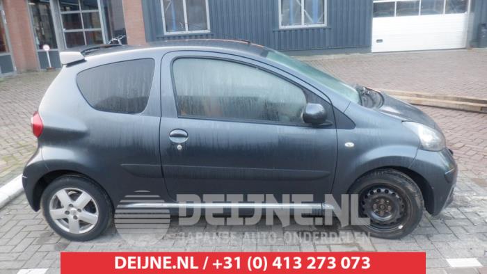 Toyota Aygo Portierruit 2Deurs rechts O457600