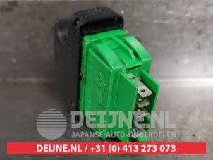 Toyota Aygo Elektrisch Raam Schakelaar O457659 foto 2