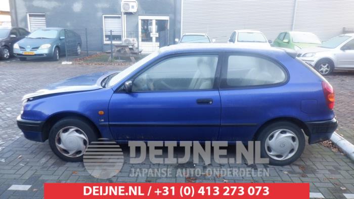 Toyota Corolla Door 2-door, left O457767